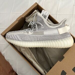 Brand New Yeezy Boost 350 static color way size 11 never worn 100% authentic